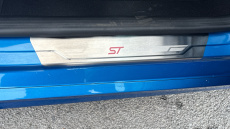 Ford Fiesta 1.0 EcoBoost 125 ST-Line X 5dr Petrol Hatchback